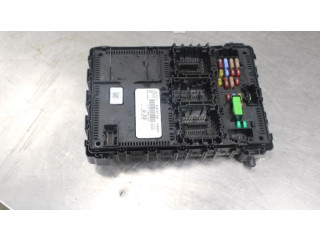 Блок предохранителей F005V03617 Ford Transit - Tourneo Connect