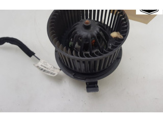 Вентилятор печки    272106020R, 272106020R   Dacia Duster