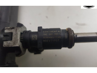 Топливная рампа 04E906031L, 04C133313AH Skoda Fabia Mk3 (NJ) для двигателя CHYB