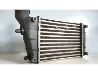 Интеркулер  517159990, 1686864   Alfa Romeo GT 1.9