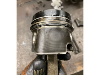 Поршень с шатуном CFG, CFG Skoda Superb B6 (3T)