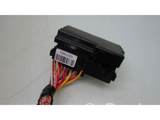 Блок предохранителей     Honda HR-V    