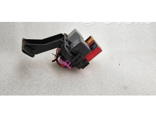 Блок предохранителей  4B1937503   Audi A6 S6 C5 4B    