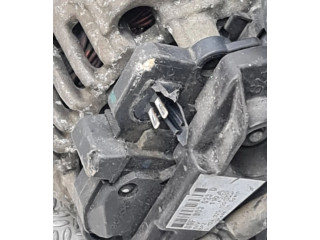 Генератор 0124325130, 06F903023D Volkswagen Caddy