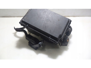 Блок предохранителей Opel Meriva B