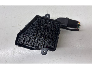 Блок предохранителей 8D1941824 Audi A6 S6 C5 4B