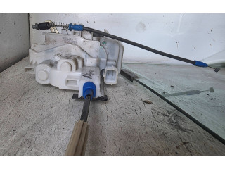 Замок багажника     Citroen Nemo  -  года