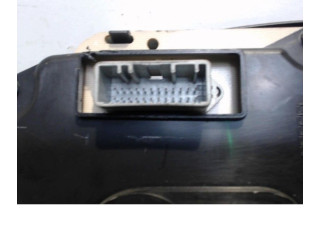 Панель приборов    Dacia Logan I       