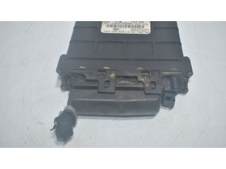 Блок управления коробкой передач 01M927733HR   Skoda Octavia Mk2 (1Z)