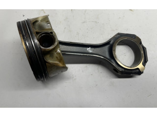 Píst A1570300517, A2780300320 Mercedes-Benz CLS C218 X218 M 157.981