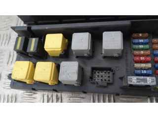 Блок предохранителей 9065450201, 501R11F06   Mercedes-Benz Sprinter W906    