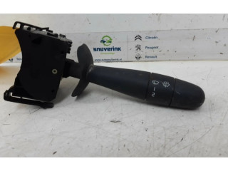 Переключатель дворников    Renault Trafic II (X83)