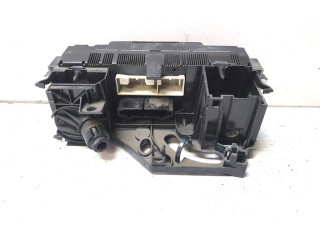 Рулевая рейка  Модуль блока управления кондиционером    Volkswagen Caddy 2004 - 2010 года