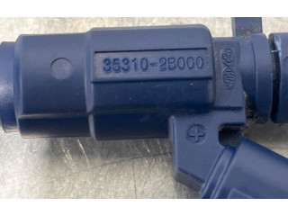 Vstřikovač 353102B000, 35310-2B000 KIA Venga G4FA