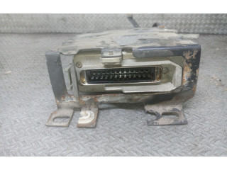 Блок управления двигателя 893907383B, 71816762   Volkswagen Golf II