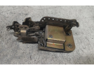 Замок багажника     Volkswagen Transporter - Caravelle T4 1991 - 2003 года