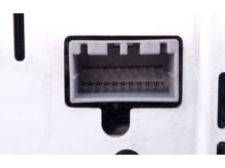 Панель приборов 8022008201, 11000767810S SsangYong Rexton