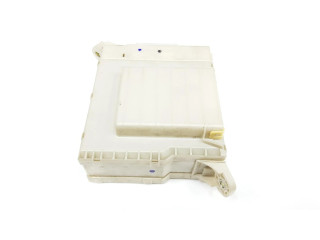   Pojistková skříňka 8273030A83, 8273030E23   Lexus GS 250 350 300H 450H 2006