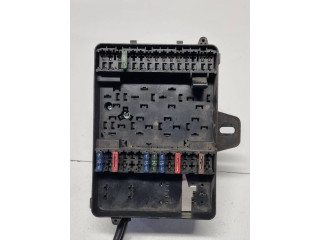 Pojistková skříňka E060 BMW 3 E30 1988