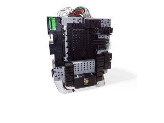 Блок предохранителей P8691998   Volvo S80    