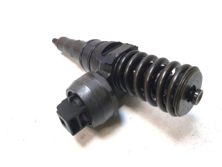 Vstřikovač 036130073AJ Audi A4 S4 B6 8E 8H AVB