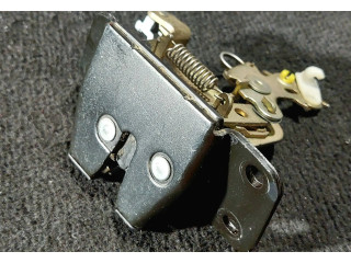 Замок багажника Mitsubishi Space Star 1998-2005 года