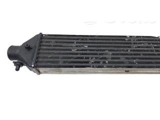 Интеркулер 50539340, 50532811 Alfa Romeo Giulietta