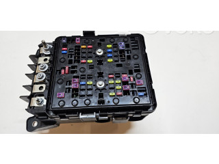 Блок предохранителей  68347002AE   Jeep Grand Cherokee WL    