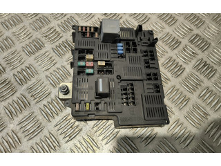 Блок предохранителей 31473568 Volvo XC90