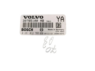 Блок управления двигателя     30785100, 1039S18372    Volvo XC70 
