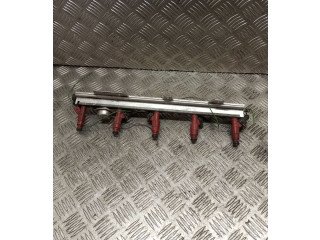 Топливная рампа 1270568 Volvo XC70