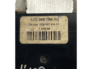 Блок комфорта 1J0959799AH, 5DK00795451 Volkswagen Golf IV
