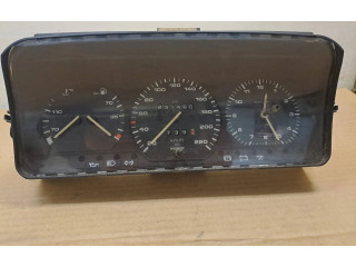 Přístrojová deska Volkswagen PASSAT B3 1991 5220029110