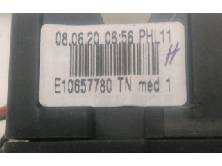 Ручка поворотов/ фонарей Dacia Sandero 2008 - 2012 года 255401303R