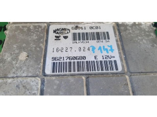 Řídící jednotka 9621760680. Peugeot 106 1997