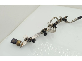 Vstřikovací lišta 03C133317A, 03C129041C Volkswagen PASSAT B7 CDGA