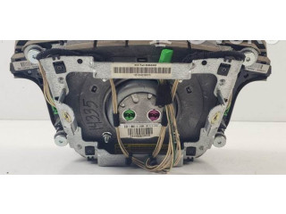 Подушка безопасности водителя 30698046   Volvo V70