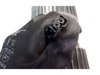 Вентилятор печки    F9924, F9924   BMW X3 E83