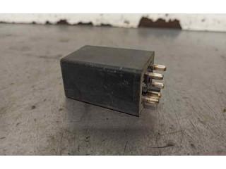 Pojistková skříňka 0035453205, 0539109003 Mercedes-Benz C W202 1995