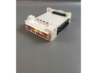 Pojistková skříňka Řídící jednotka BSM 8273042890 Toyota RAV 4 (XA50) 2020