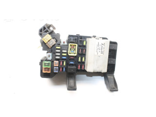 Pojistková skříňka 86384005 Mitsubishi Pajero 2008