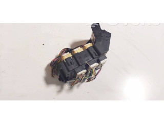 Блок предохранителей     Toyota Corolla Verso AR10    