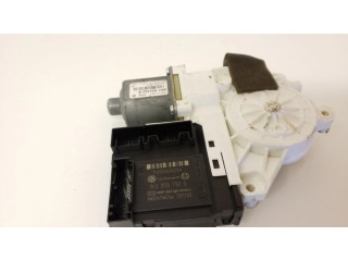 Передний двигатель механизма для подъема окон