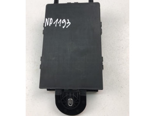 Блок предохранителей  32142591, NP1193   Volvo XC90    