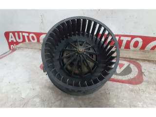 Вентилятор печки       Audi A3 S3 8V