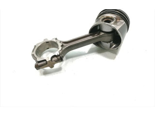  Поршень с шатуном YD22DDTI   Nissan X-Trail T30  