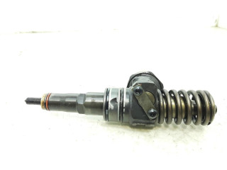 Форсунка 038130073AG    Skoda Octavia Mk2 (1Z)   