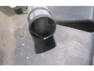 Vstřikovač 0K55215025 KIA Carnival J3