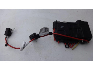 Узел подключения плюсовых проводов