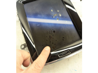 Дисплей    32247465   Volvo XC90